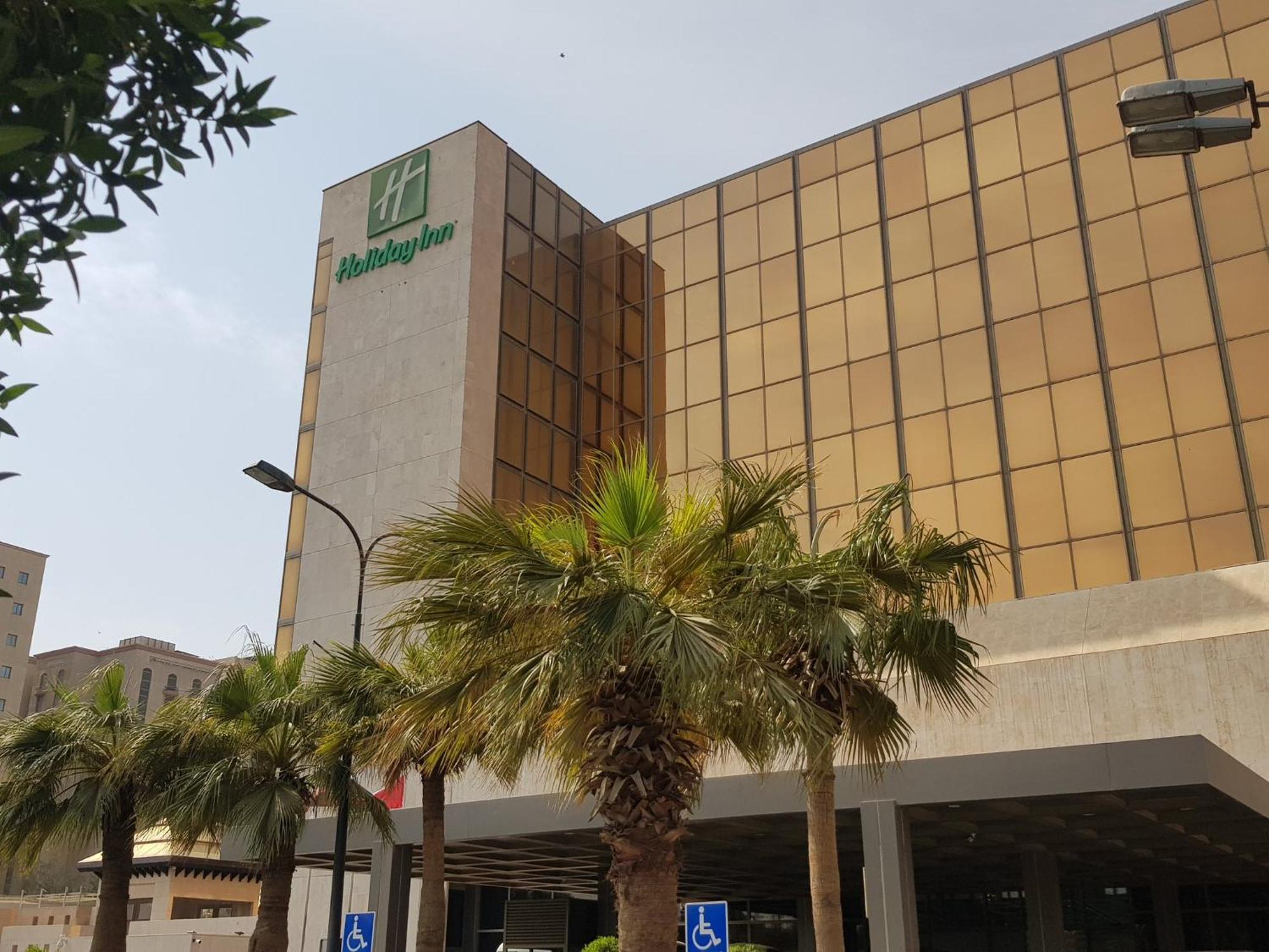 Holiday Inn Kuwait Al Thuraya City By Ihg Кувейт Екстериор снимка