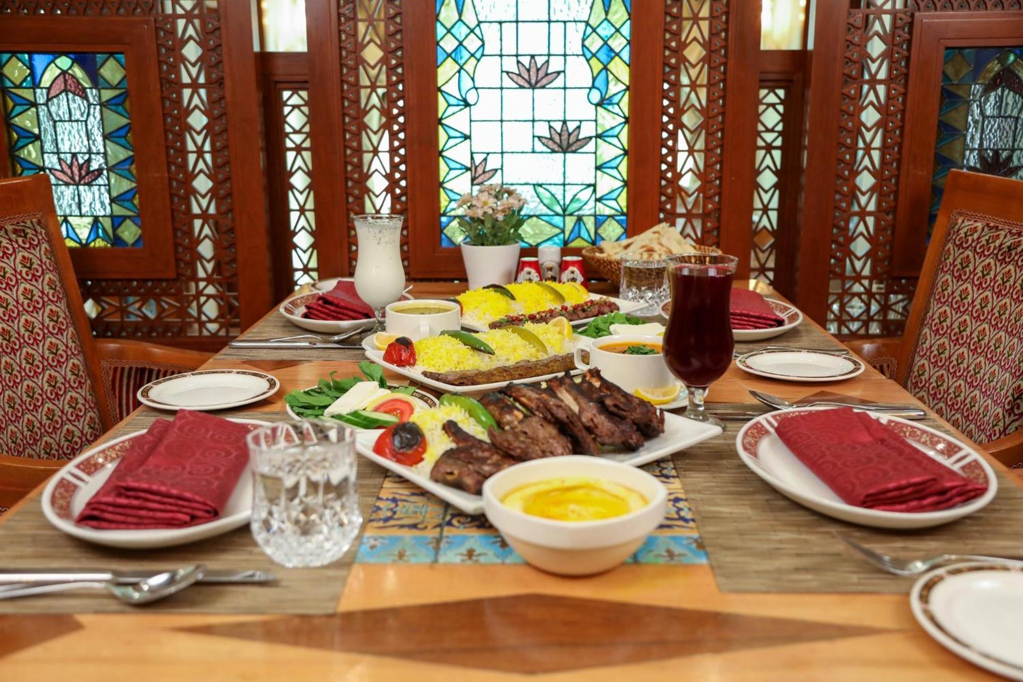 Holiday Inn Kuwait Al Thuraya City By Ihg Кувейт Екстериор снимка